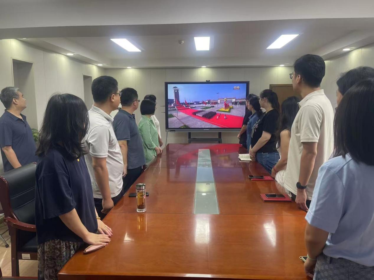 b81e4af3755c44a4953879917938a00